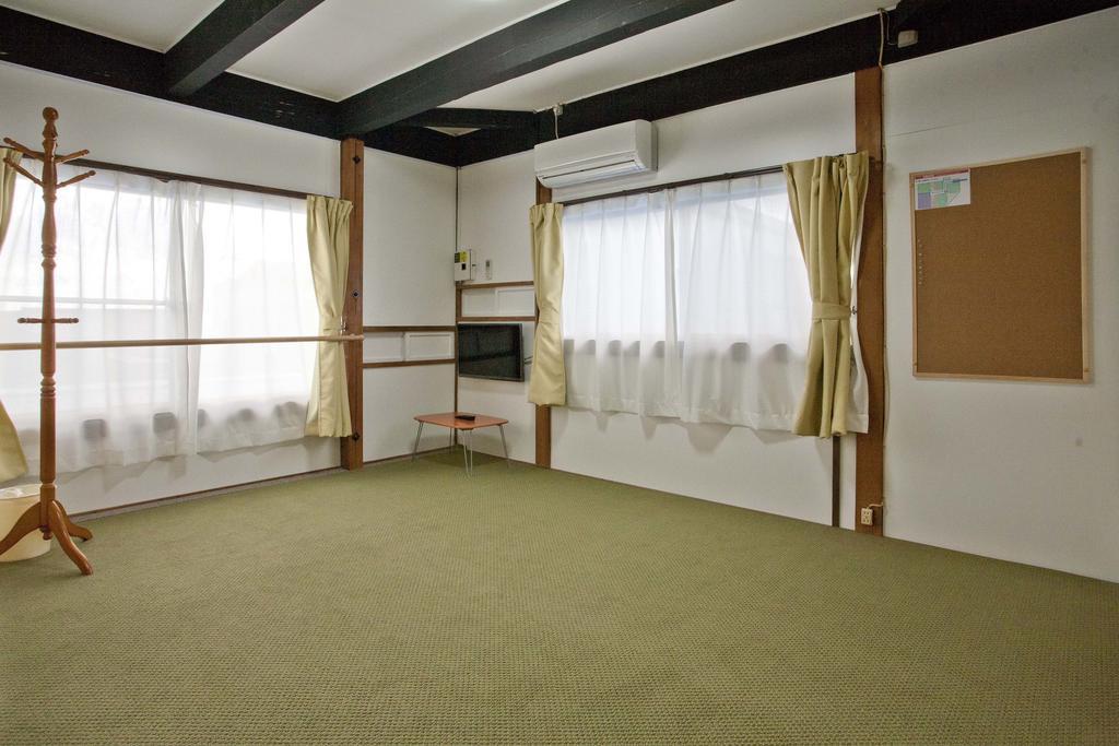 Dormitory Sandanya Guesthouse Shirahama Zewnętrze zdjęcie